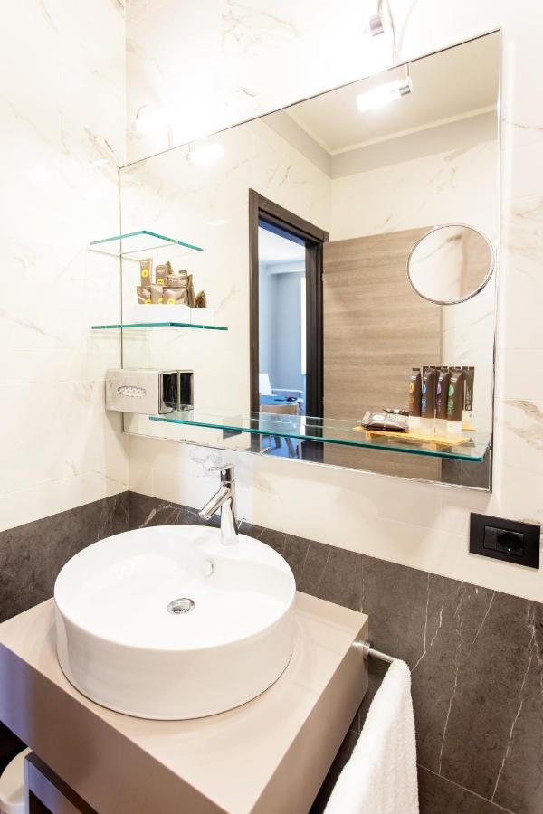 פארמה Palazzo Le Poste - Suite And Apartments מראה חיצוני תמונה
